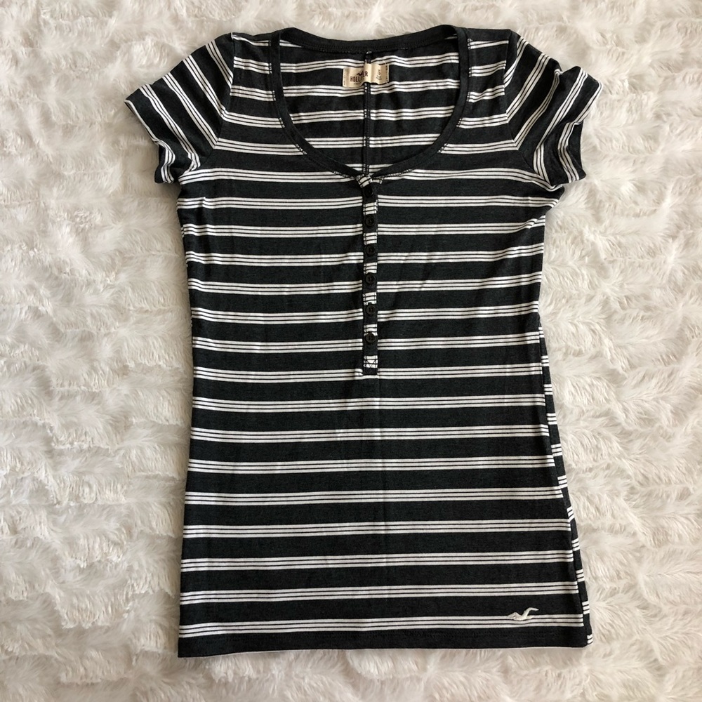 Hollister T-Shirt